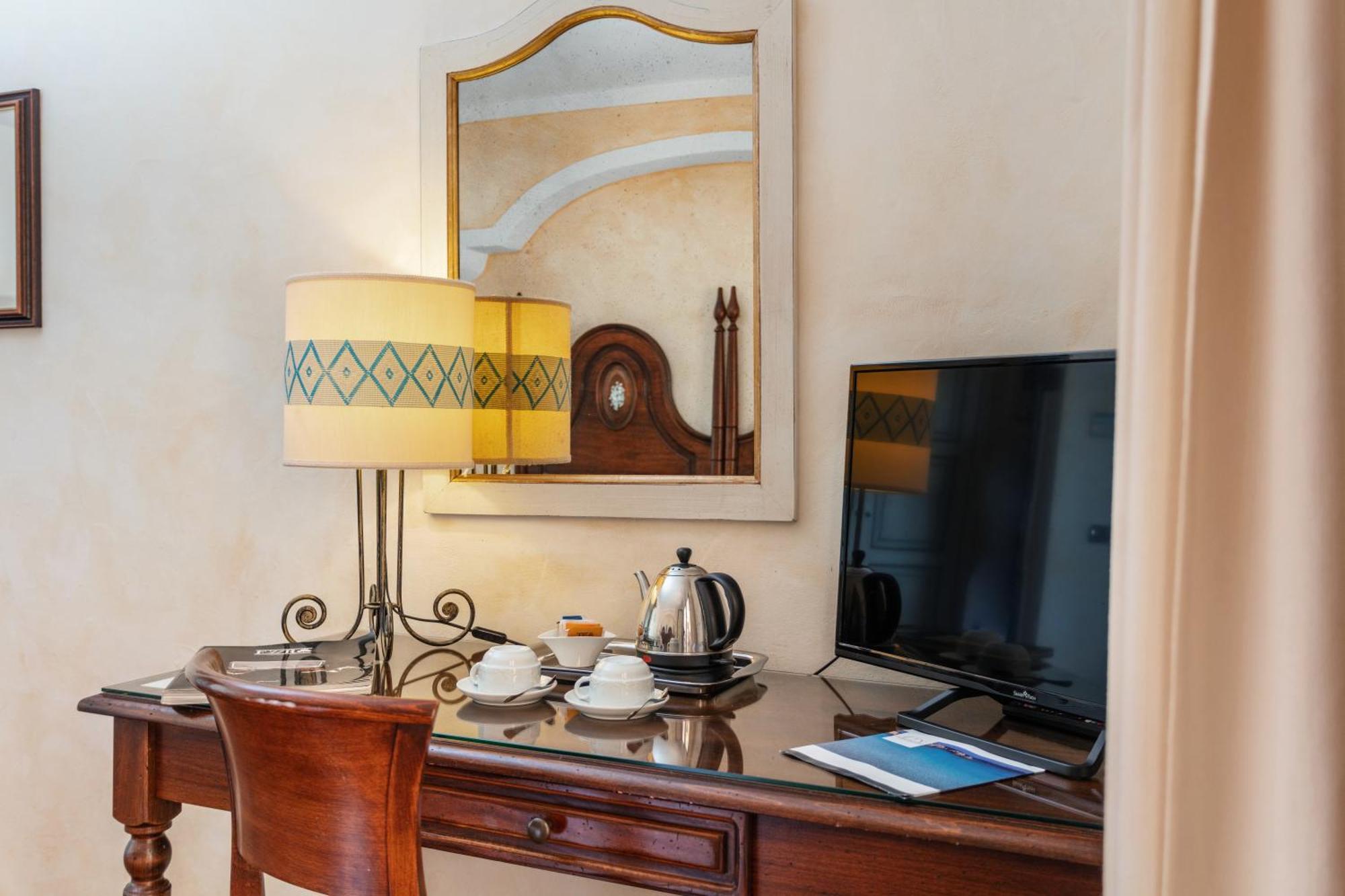 La Vecchia Fonte Boutique Hotel Palau Værelse billede
